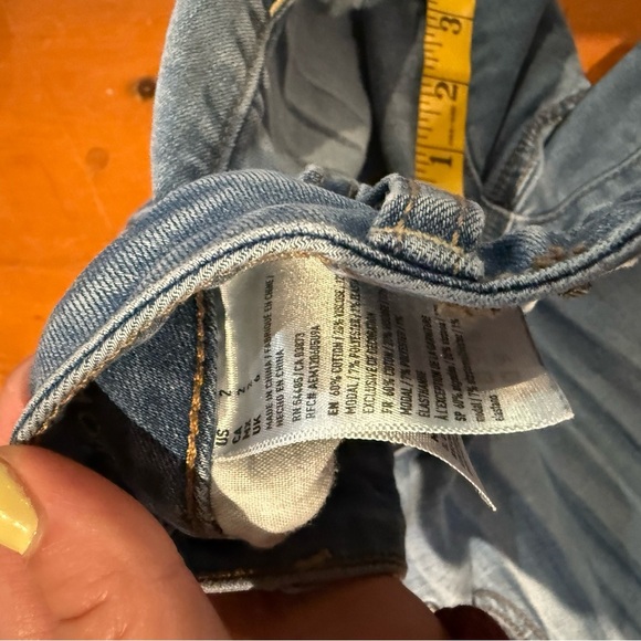 American Eagle Outfitters Light Blue Frayed Jean Shorts - Picture 7 of 10